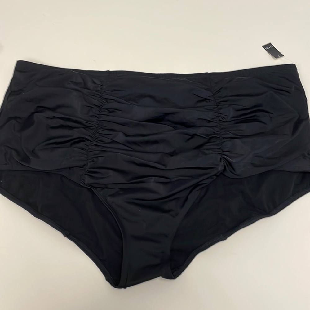 NWT Black Torrid High Rise Ruched Swim Bottom Size 5